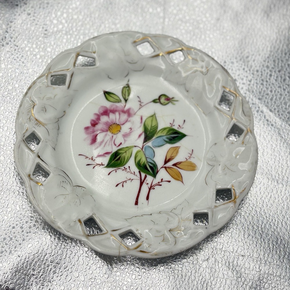 Antique RS Germany Pierced Plate Floral Hand Painted Gold Trim Reticulated *Read